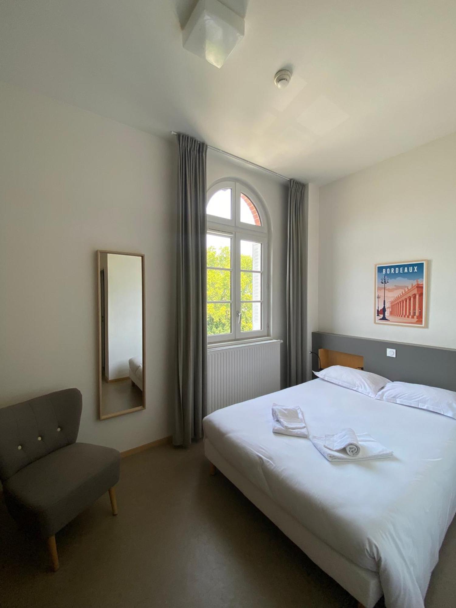 Hotel Saint Louis Beaulieu - Bordeaux Zewnętrze zdjęcie